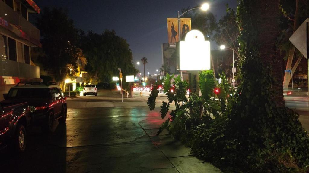 Highland Gardens Hotel Los Angeles Exterior photo